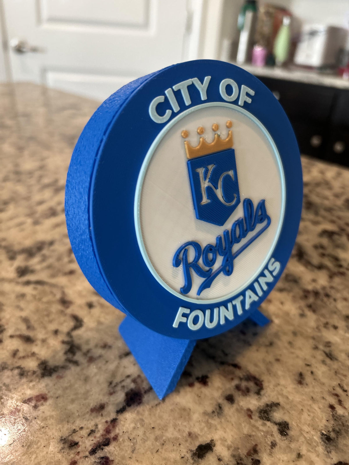 Kansas City Royals 3D printed round display medallion with stand and hidden stash boxCity of Fountains MLB baseball fan gift, made in USA