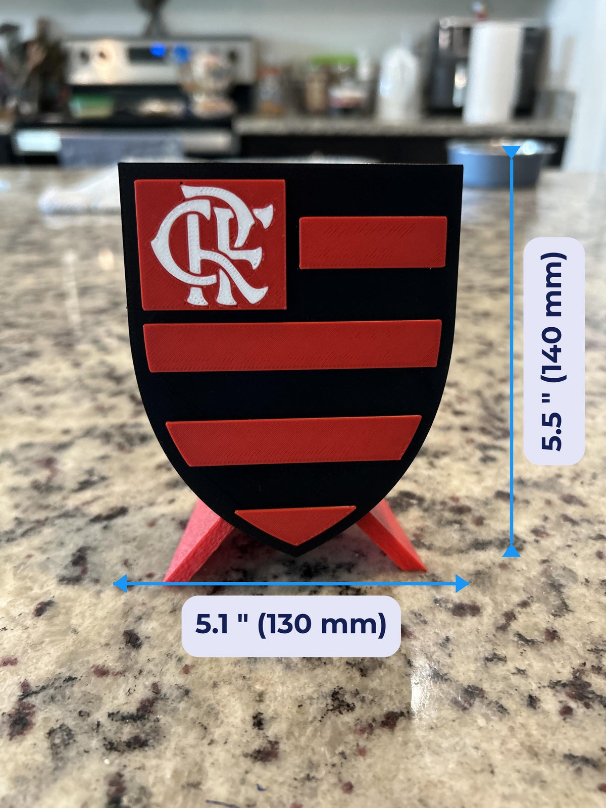 Flamengo 3D escudo display size chart, approx 5.5 inches tall by 5.1 inches wide, Brazilian soccer fan gift