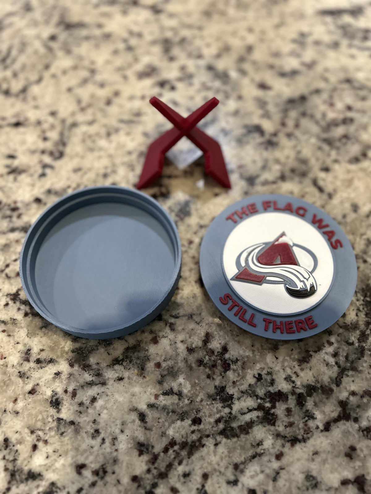 Colorado Avalanche 3D printed round display medallion with stand and hidden stash boxGo Avs NHL hockey fan gift, made in USA