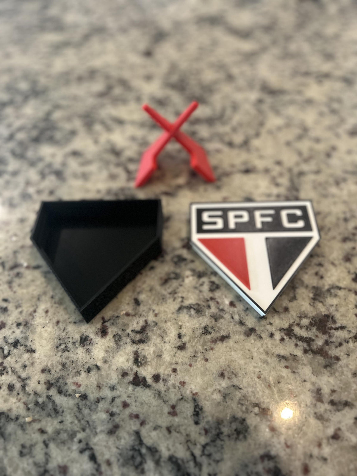 Sao Paulo FC 3D printed escudo shield display with stand and hidden stash box, presente torcedor tricolor, Brazilian soccer fan gift made in USA