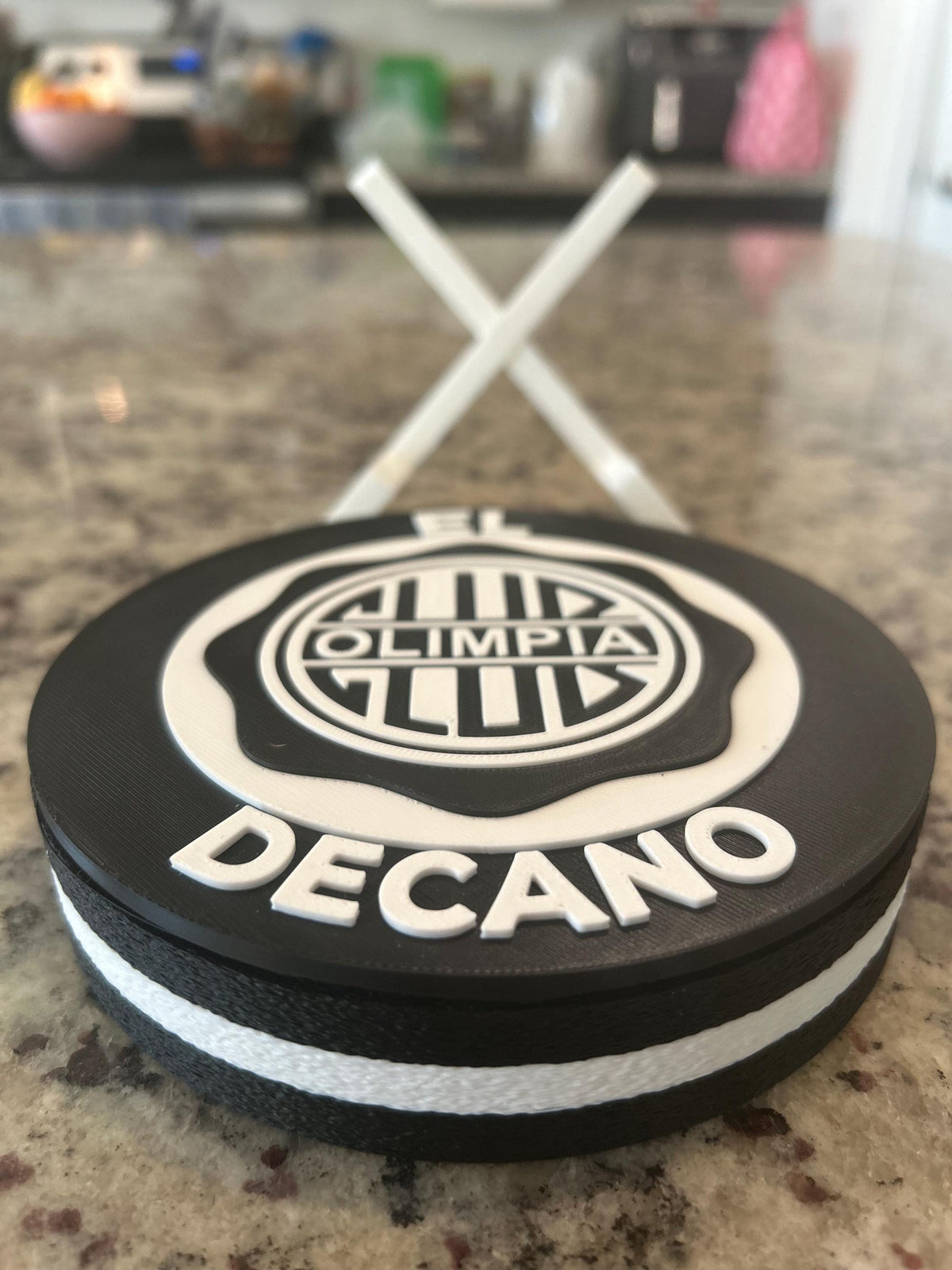 Club Olimpia 3D Printed Medallion Display | Paraguay Soccer Fan Decor & Stash Box