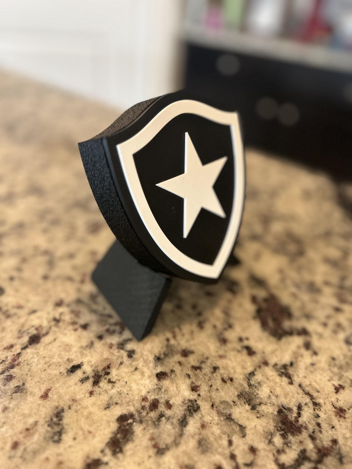 Botafogo 3D printed escudo shield display with stand and hidden stash box, presente torcedor do Fogao estrela solitaria, Brazilian soccer fan gift made in USA