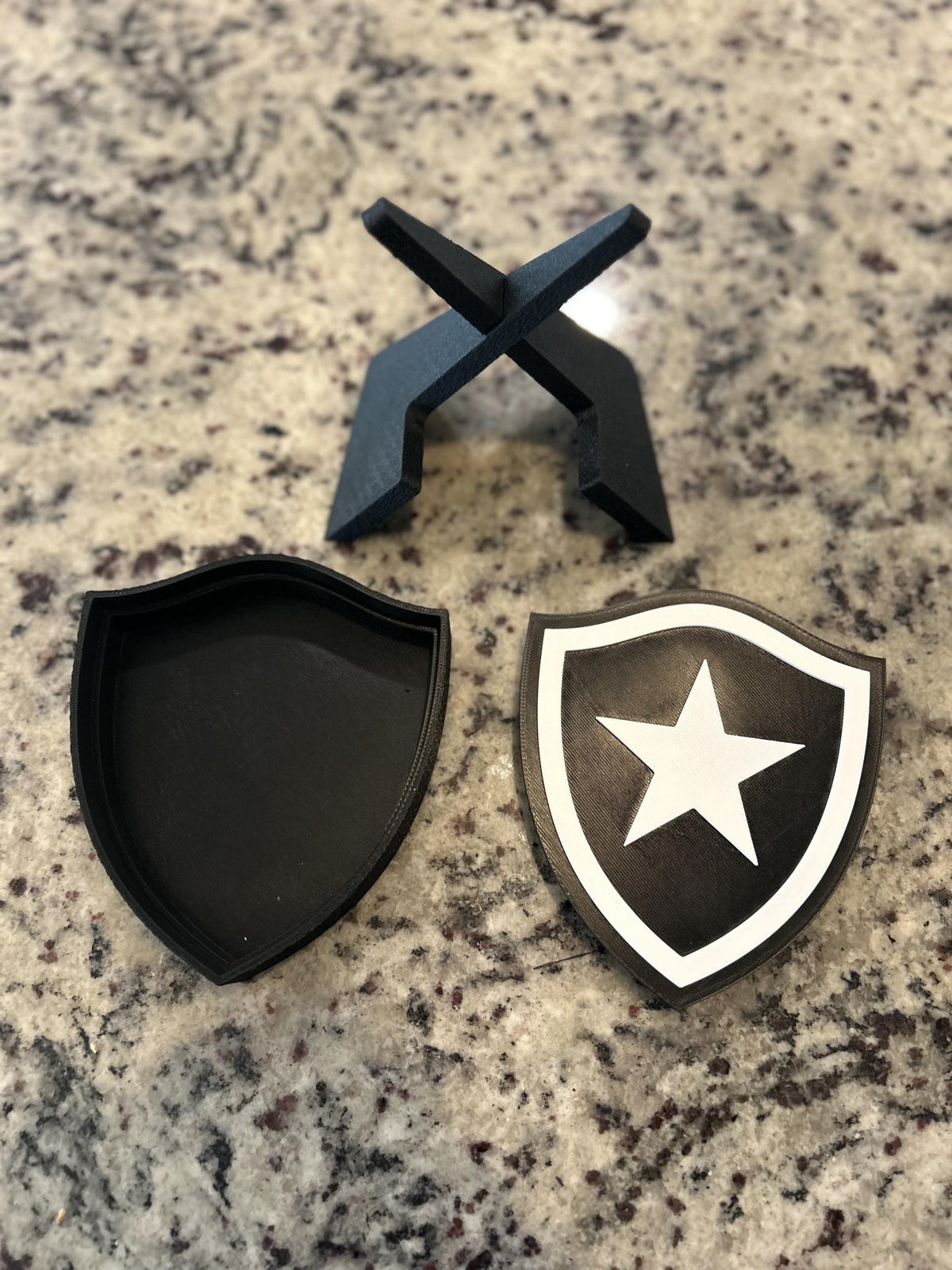 Botafogo 3D printed escudo shield display with stand and hidden stash box, presente torcedor do Fogao estrela solitaria, Brazilian soccer fan gift made in USA