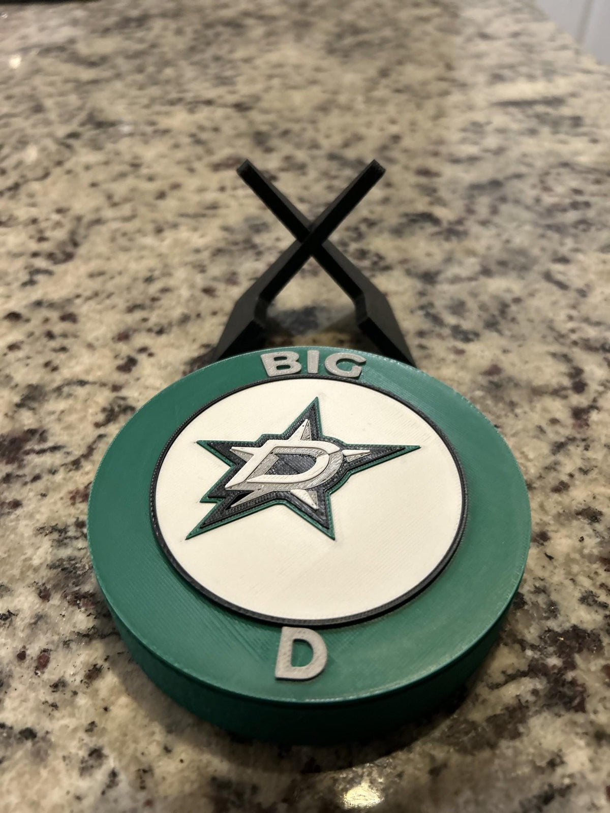 Dallas Stars 3D printed round display medallion with stand and hidden stash boxBig D NHL hockey fan gift, made in USA