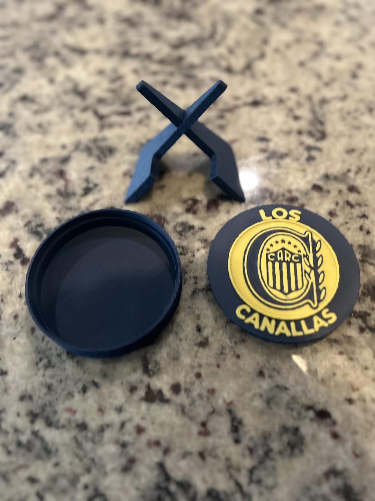 Rosario Central 3D printed round display medallion with stand and hidden stash boxLos Canallas soccer fan gift, made in USA