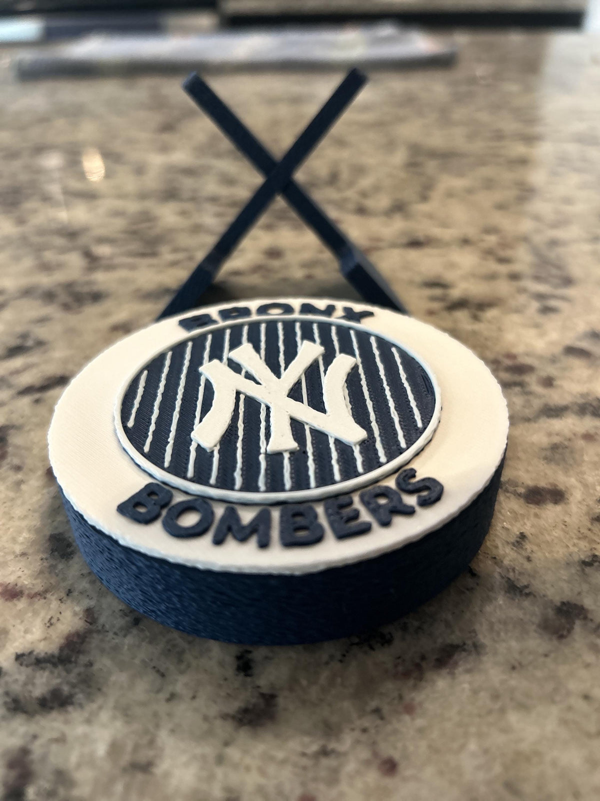 New York Yankees 3D printed round display medallion with stand and hidden stash boxBronx Bombers MLB baseball fan gift, made in USA