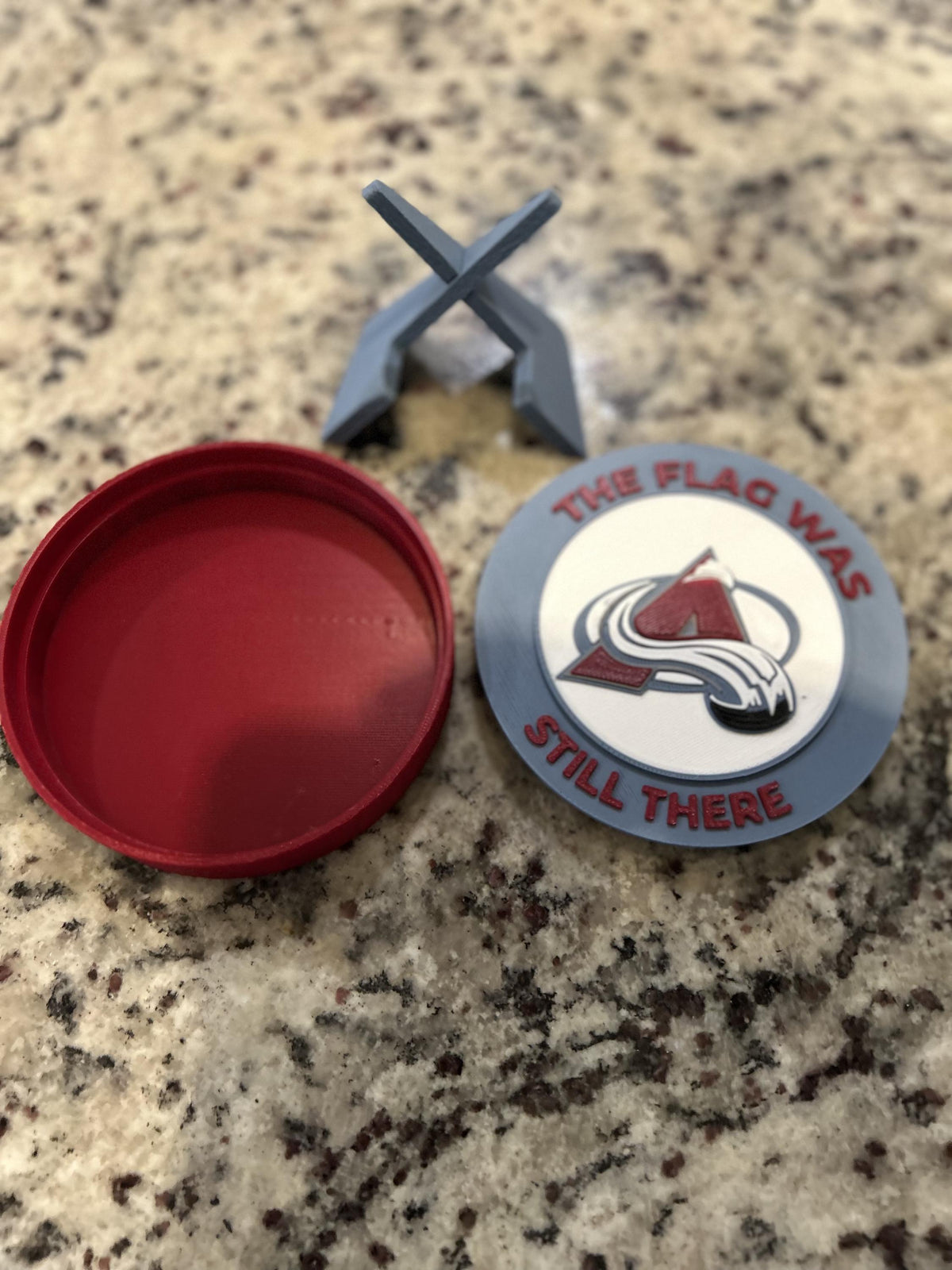 Colorado Avalanche 3D printed round display medallion with stand and hidden stash boxGo Avs NHL hockey fan gift, made in USA