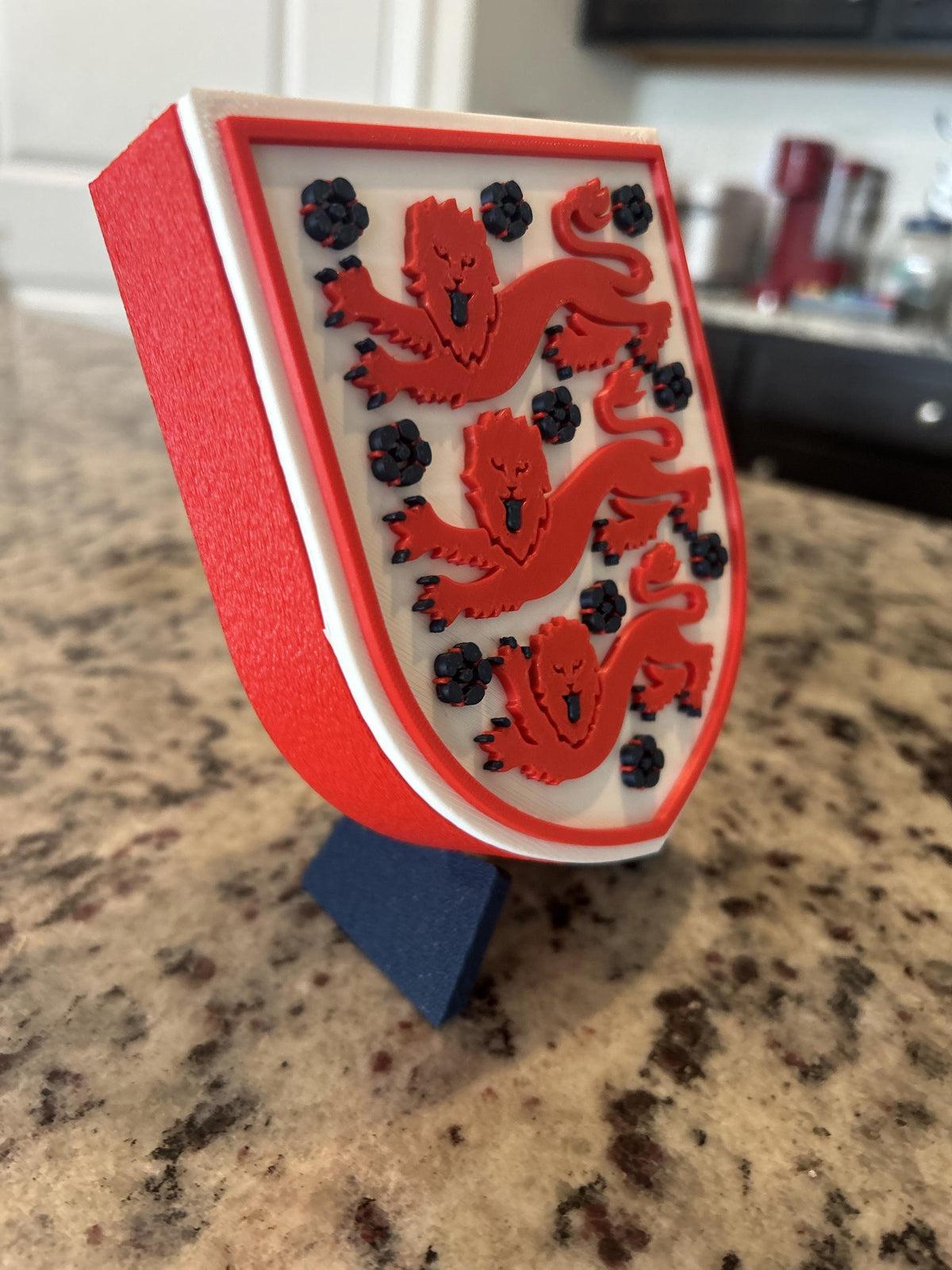 England Three Lions FA 3D printed crest display with stand and hidden stash box, made-to-order England national team soccer fan gift, made in USA