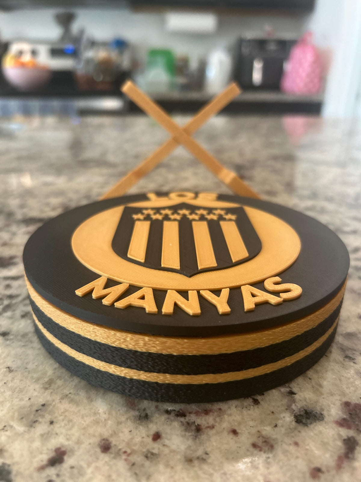 3D Printed Peñarol Crest Medallion | Uruguay Soccer Fan Decor & Stash Box (Personalized)