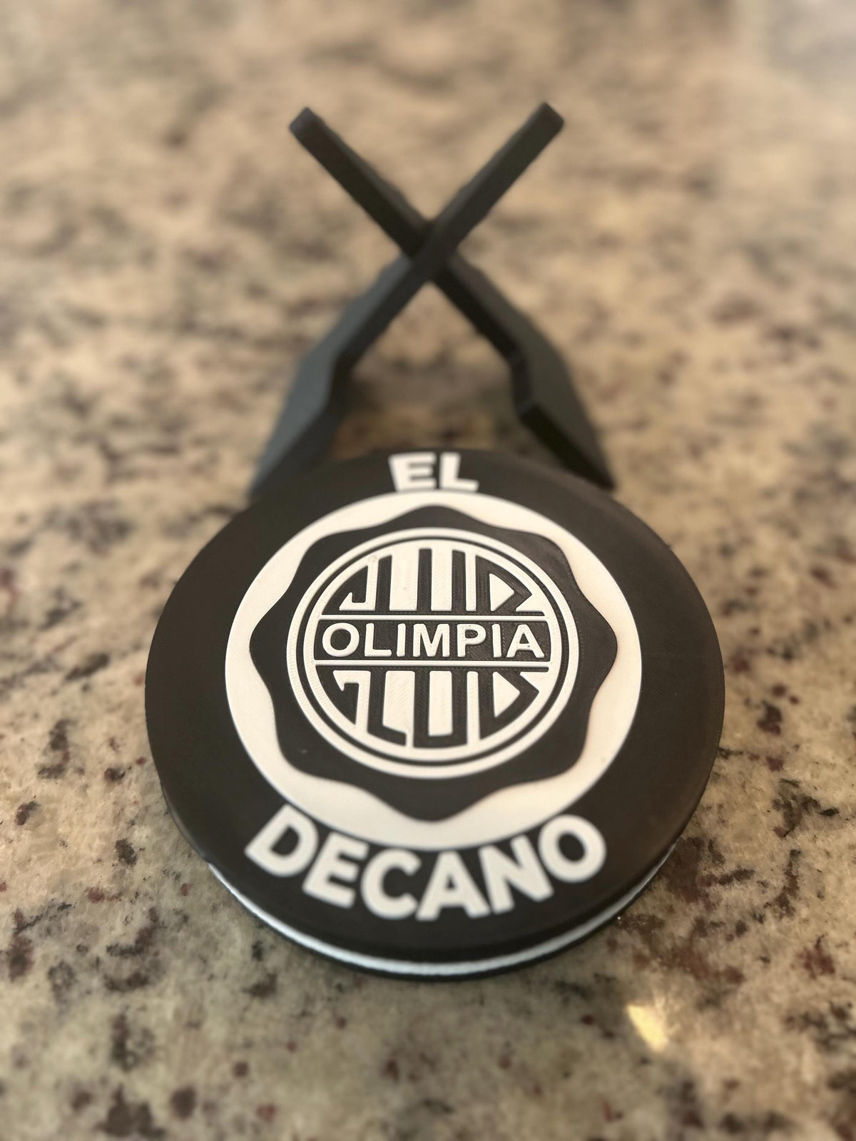 Club Olimpia 3D Printed Medallion Display | Paraguay Soccer Fan Decor & Stash Box