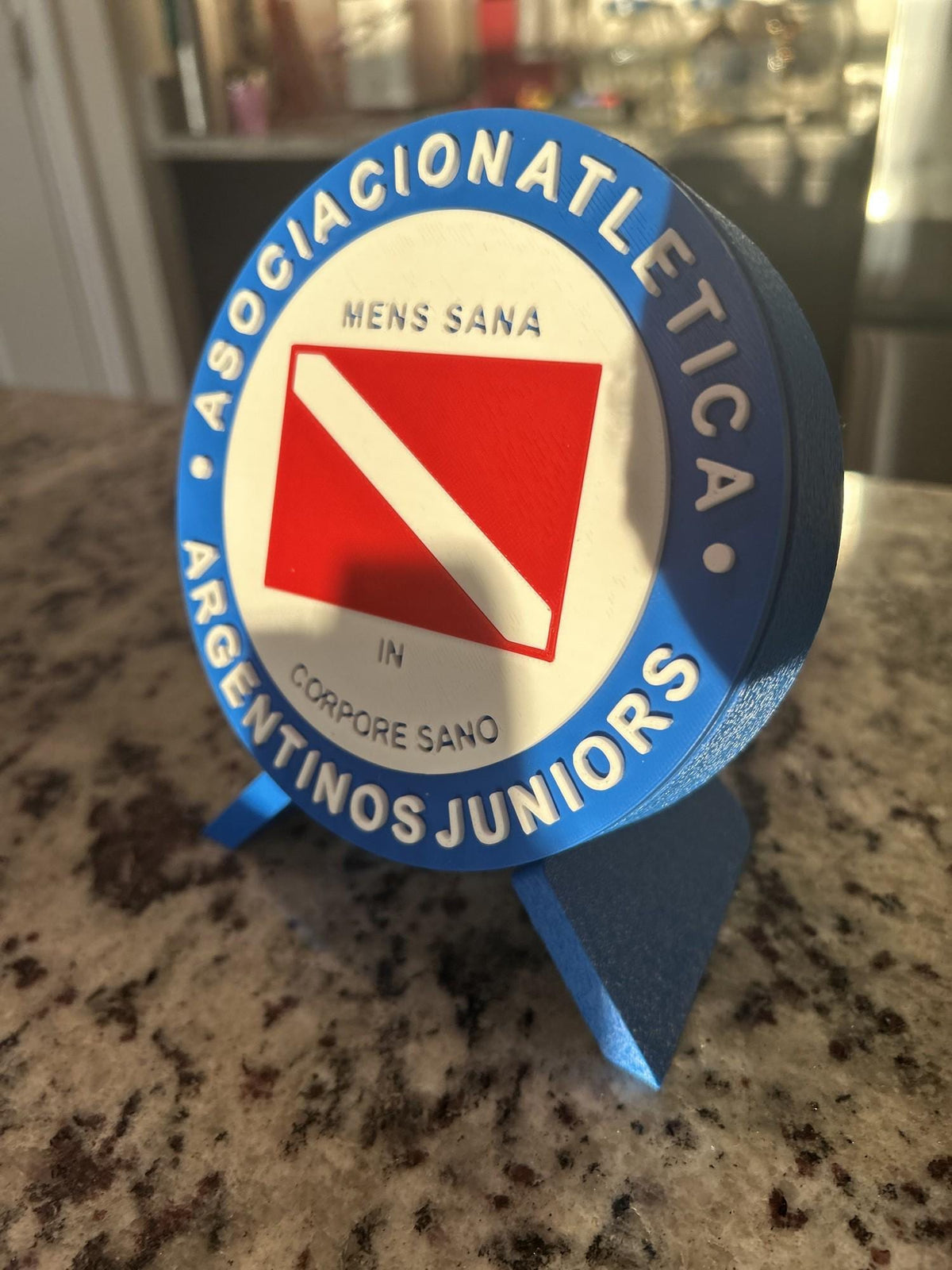 Argentinos Juniors 3D printed round display medallion with stand and hidden stash boxEl Bicho Argentine soccer fan gift, made in USA