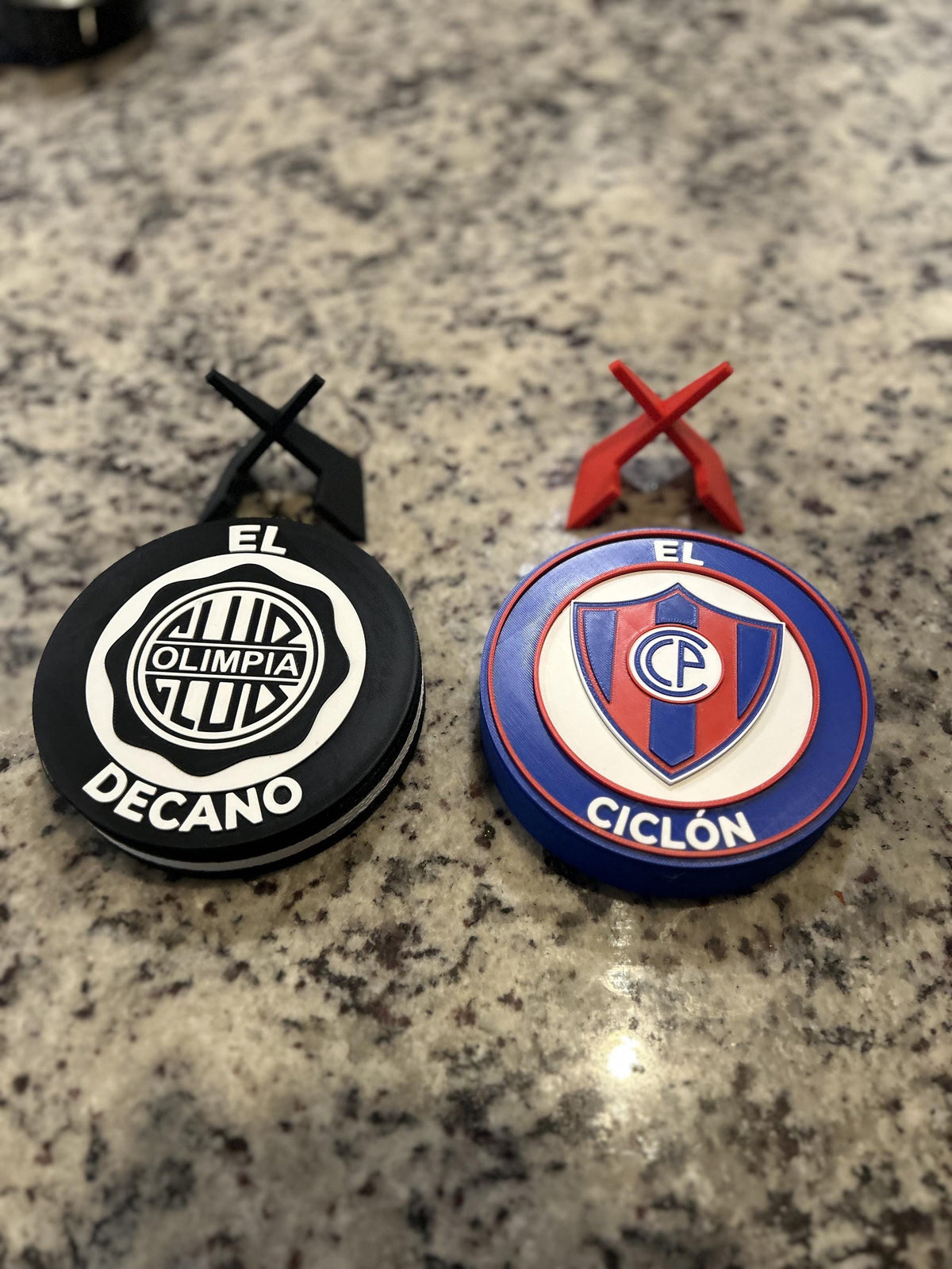 Paraguay Clasico set - Cerro Porteno and Olimpia 3D printed round medallions with stands and hidden stash boxesParaguayan soccer fan gift, made in USA