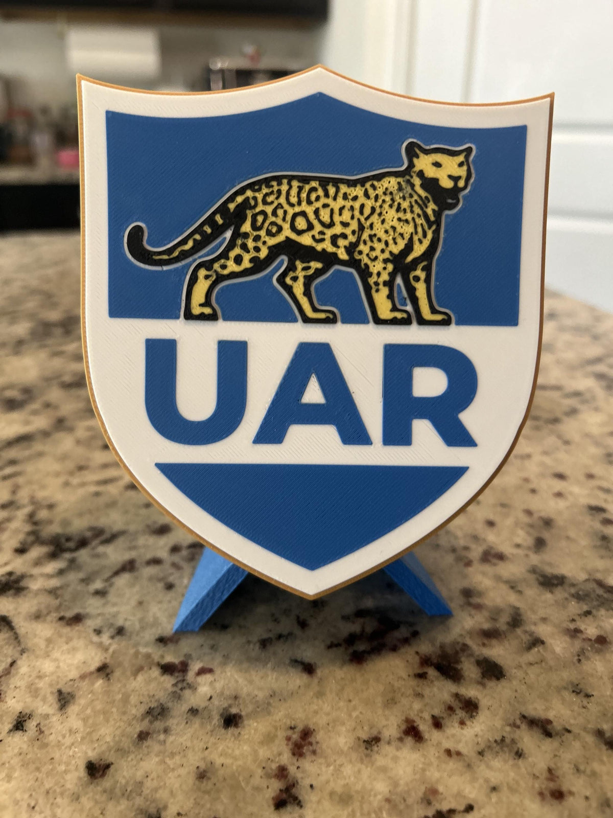 Los Pumas Argentina UAR 3D printed rugby crest display with stand and hidden stash box, made in USA
