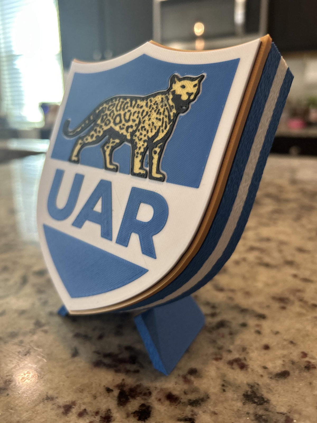 Los Pumas Argentina UAR 3D printed rugby crest display with stand and hidden stash box, made in USA
