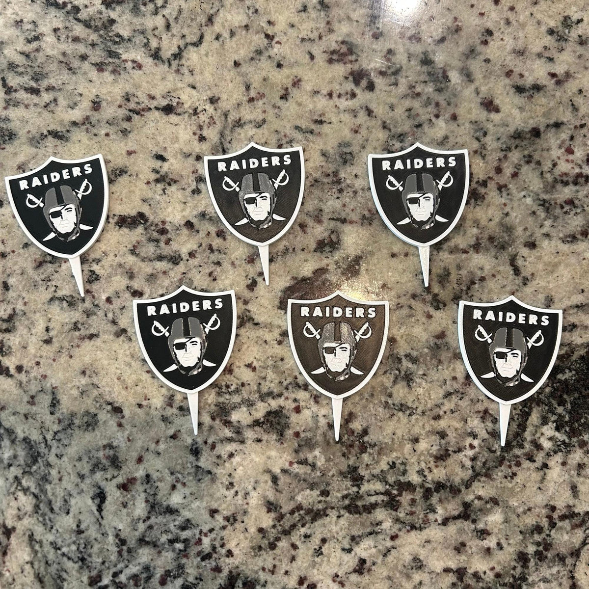 Las Vegas Raiders 3D printed cake topper and cupcake toppers, food-grade PETG shield, NFL football birthday party decor, made in USA