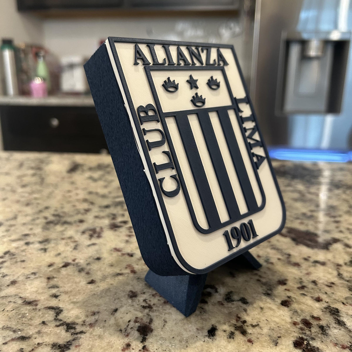 Alianza Lima 3D Printed Crest Display with Stand; 3D printed fan gift, made in USA