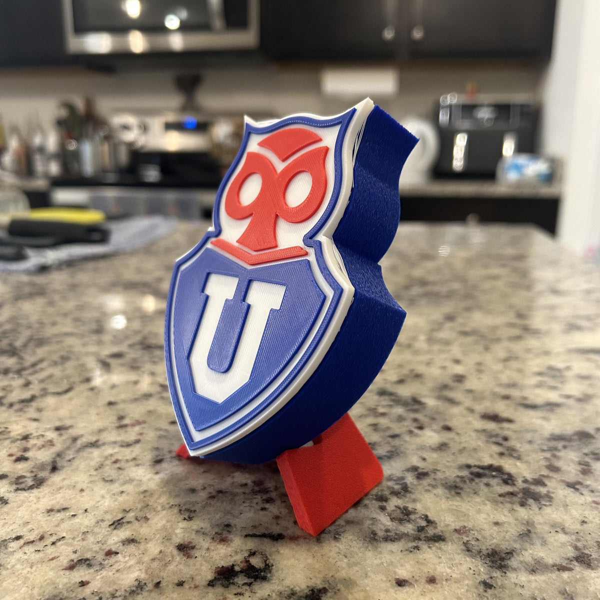 Universidad de Chile 3D Printed Crest Display with Stand; 3D printed fan gift, made in USA