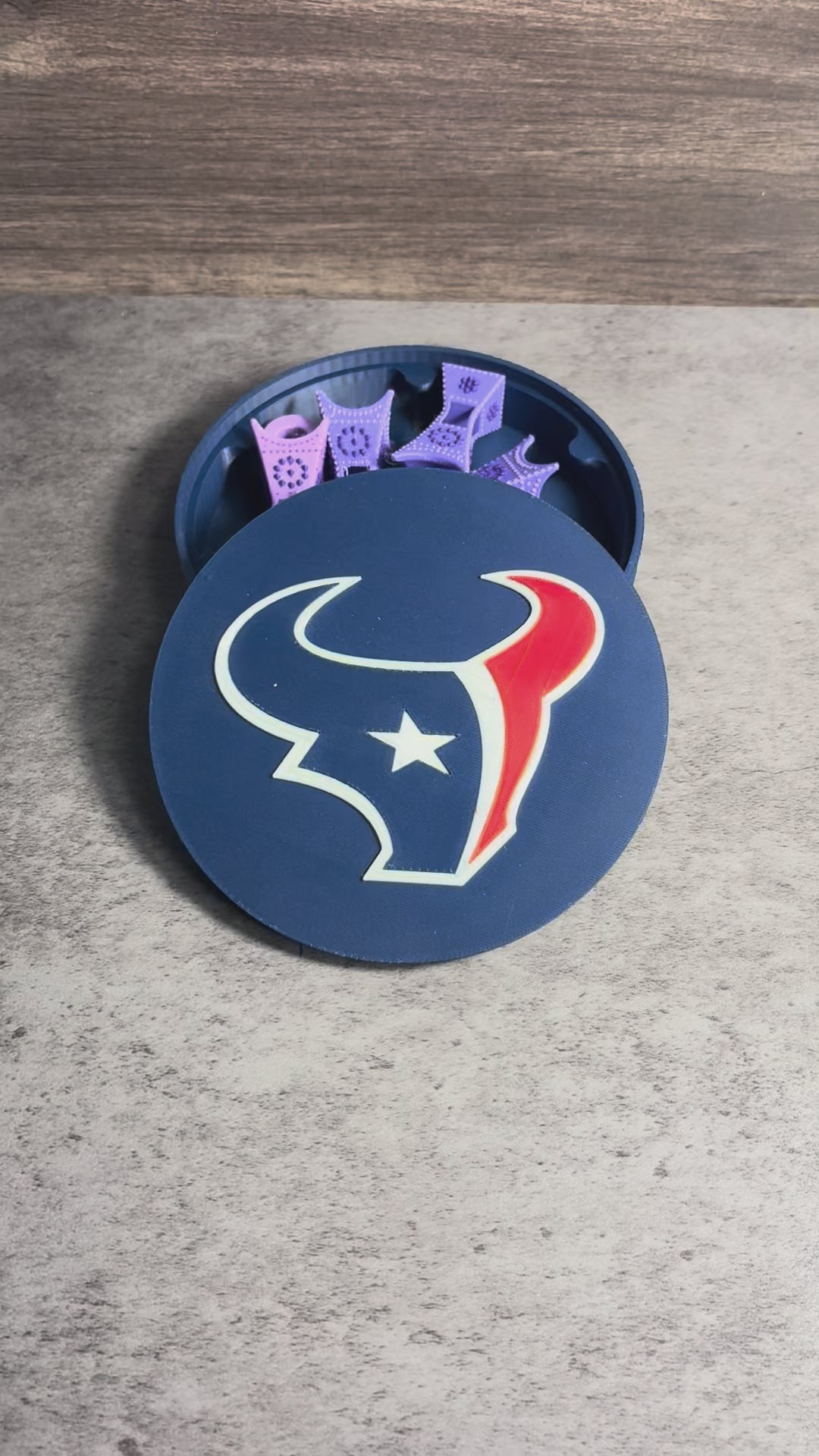 Load video: Texans 3D Logo Stash Box - Man Cave Sign - Keepsake