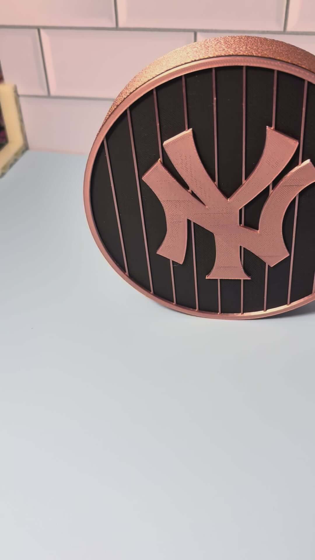 Load video: customized NY Yankees stash box: Rose Gold and Black