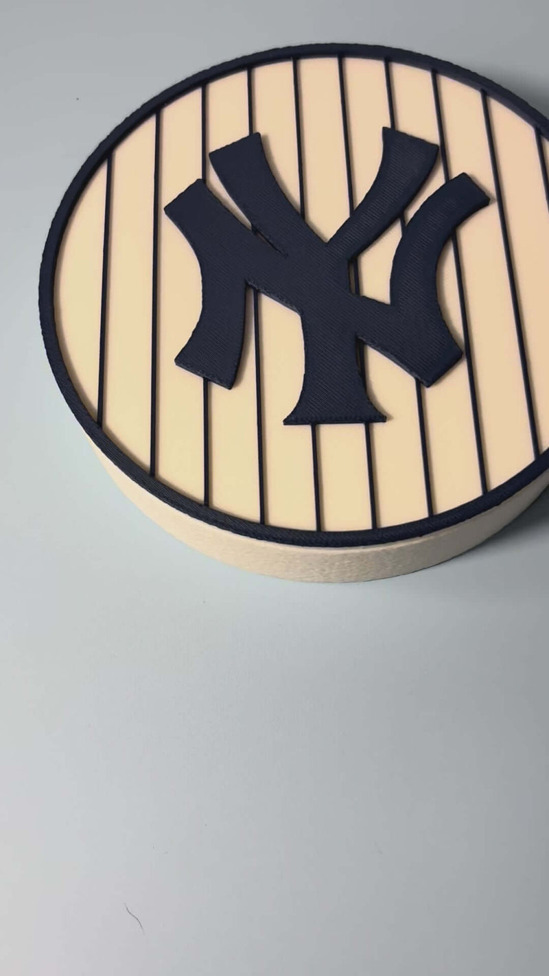 NY Yankees 3D logo stash box with multicolor printing, showcasing premium quality and unique design.